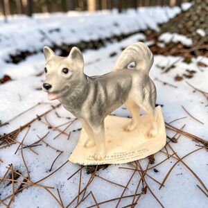Vintage 1986 Hagen Renaker Husky Dog Miniature Ceramic Figurine San Dimas CA